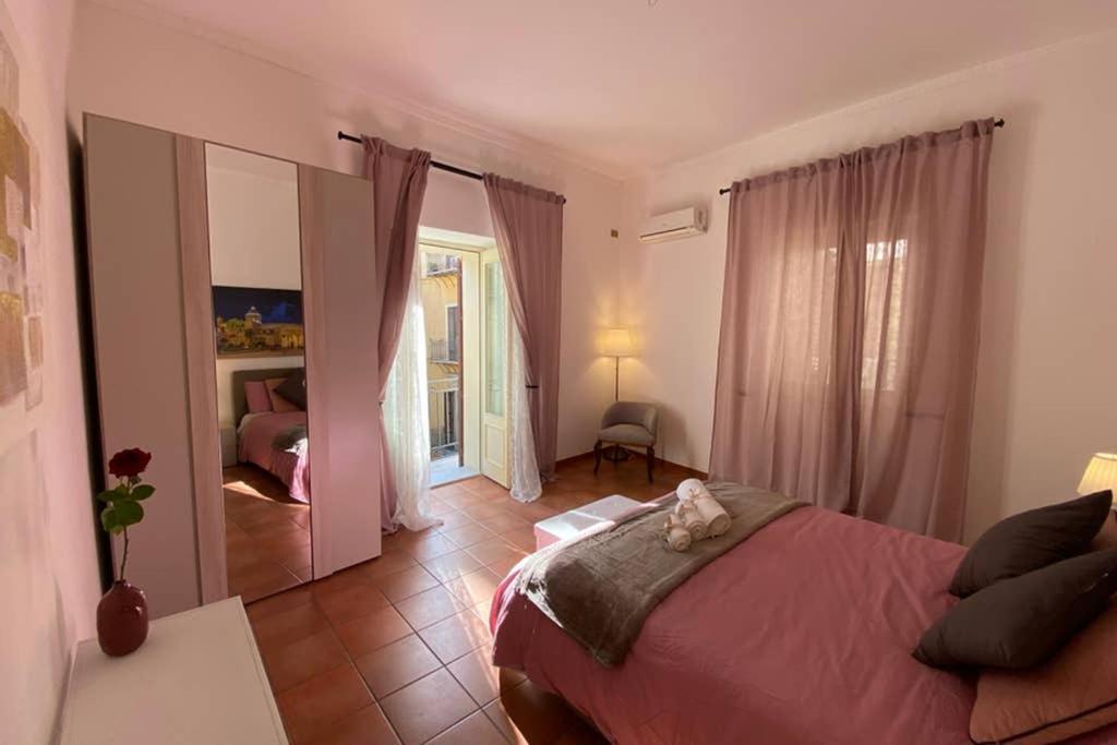 Casa Vacanze Antico Cassaro Apartment Палермо Екстериор снимка